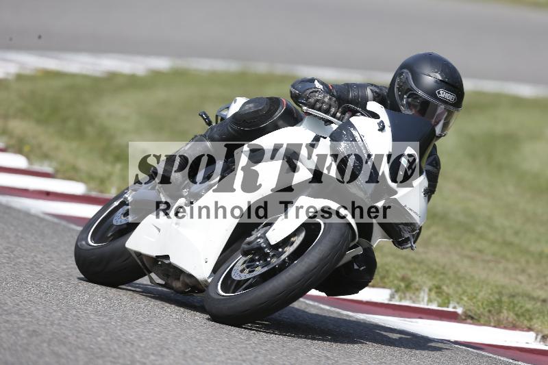 Archiv-2025/49 26.08.2025 Cornu Master School ADR/gruen-vert/4